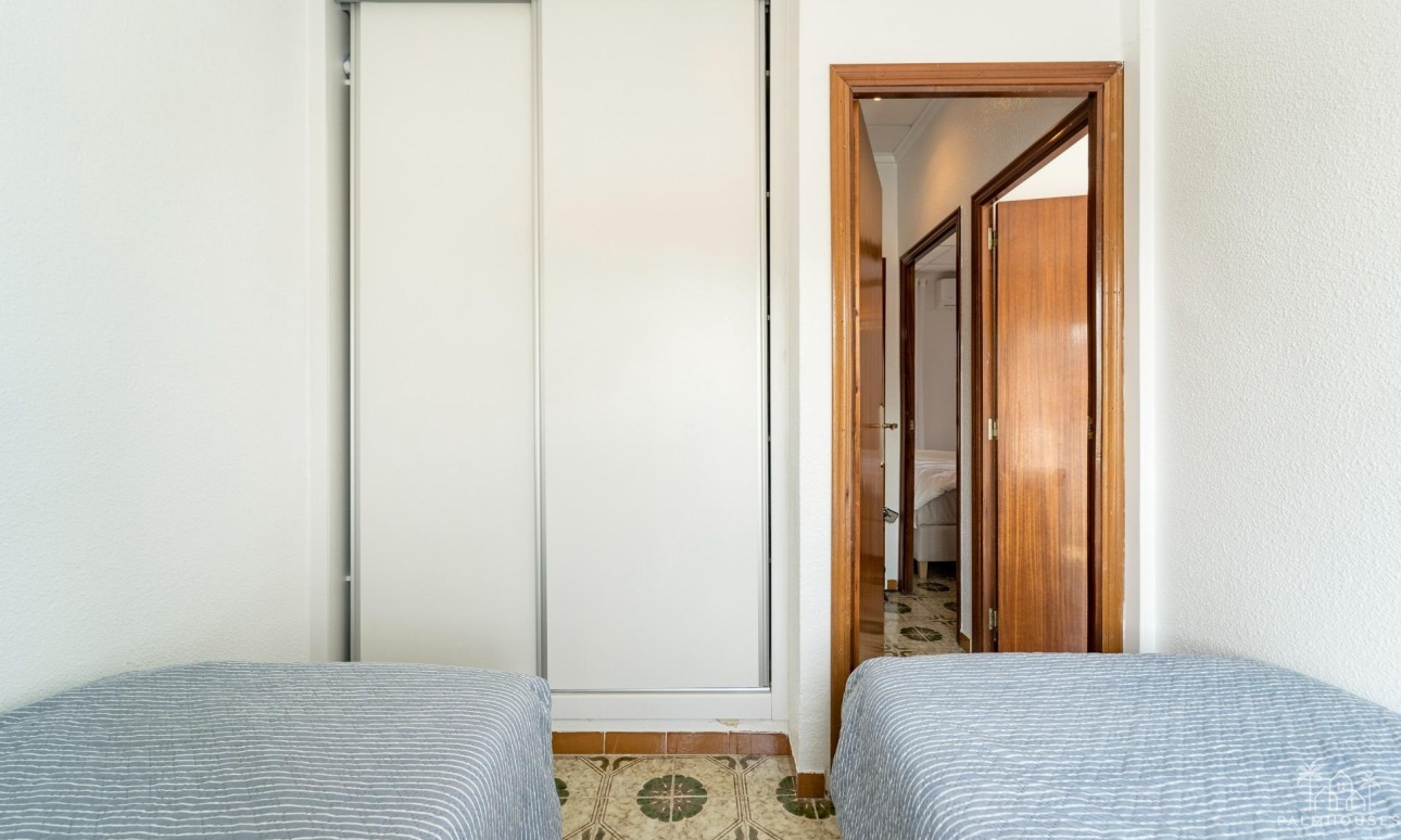 Herverkoop - Appartement - Torrevieja - Playa de los Naufragos