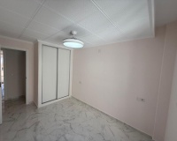 Herverkoop - Appartement - Torrevieja - Playa del Acequión