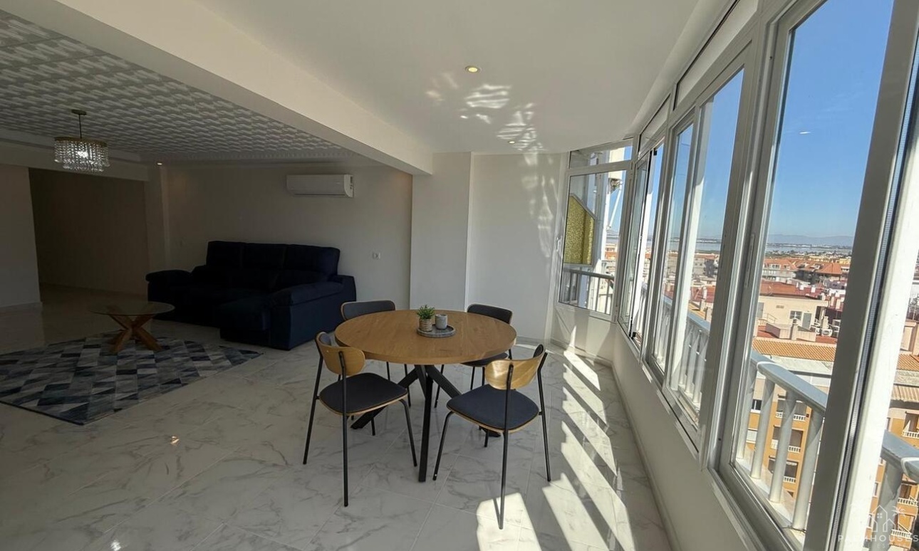 Herverkoop - Appartement - Torrevieja - Playa del Acequión