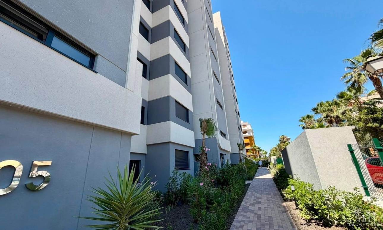Herverkoop - Appartement - Torrevieja - Punta Prima