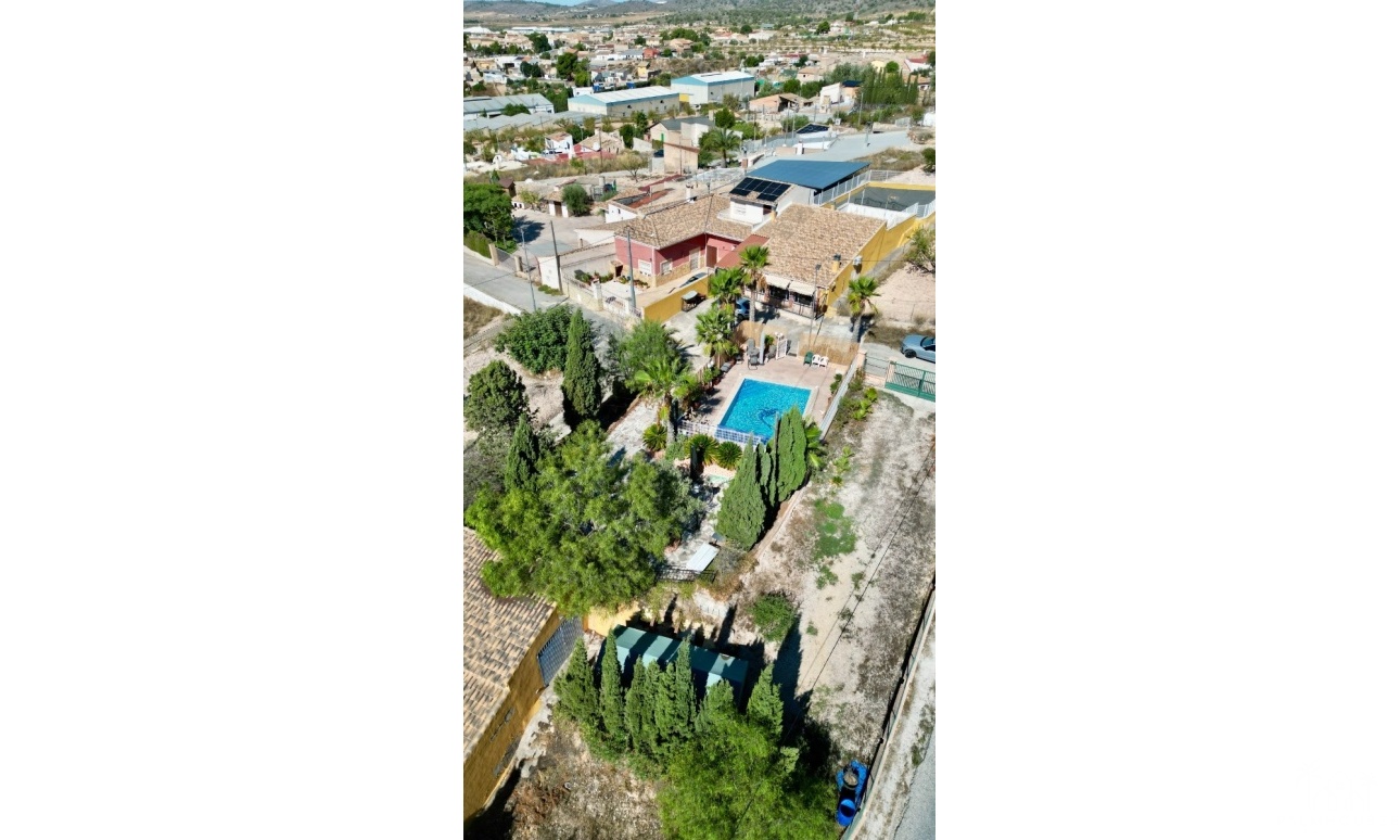 Herverkoop - Cave home - Algueña