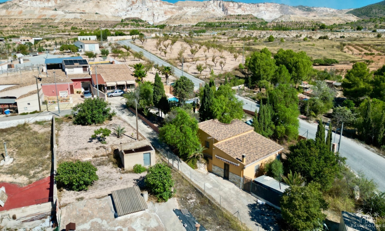 Herverkoop - Cave home - Algueña