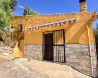 Herverkoop - Cave home - Algueña