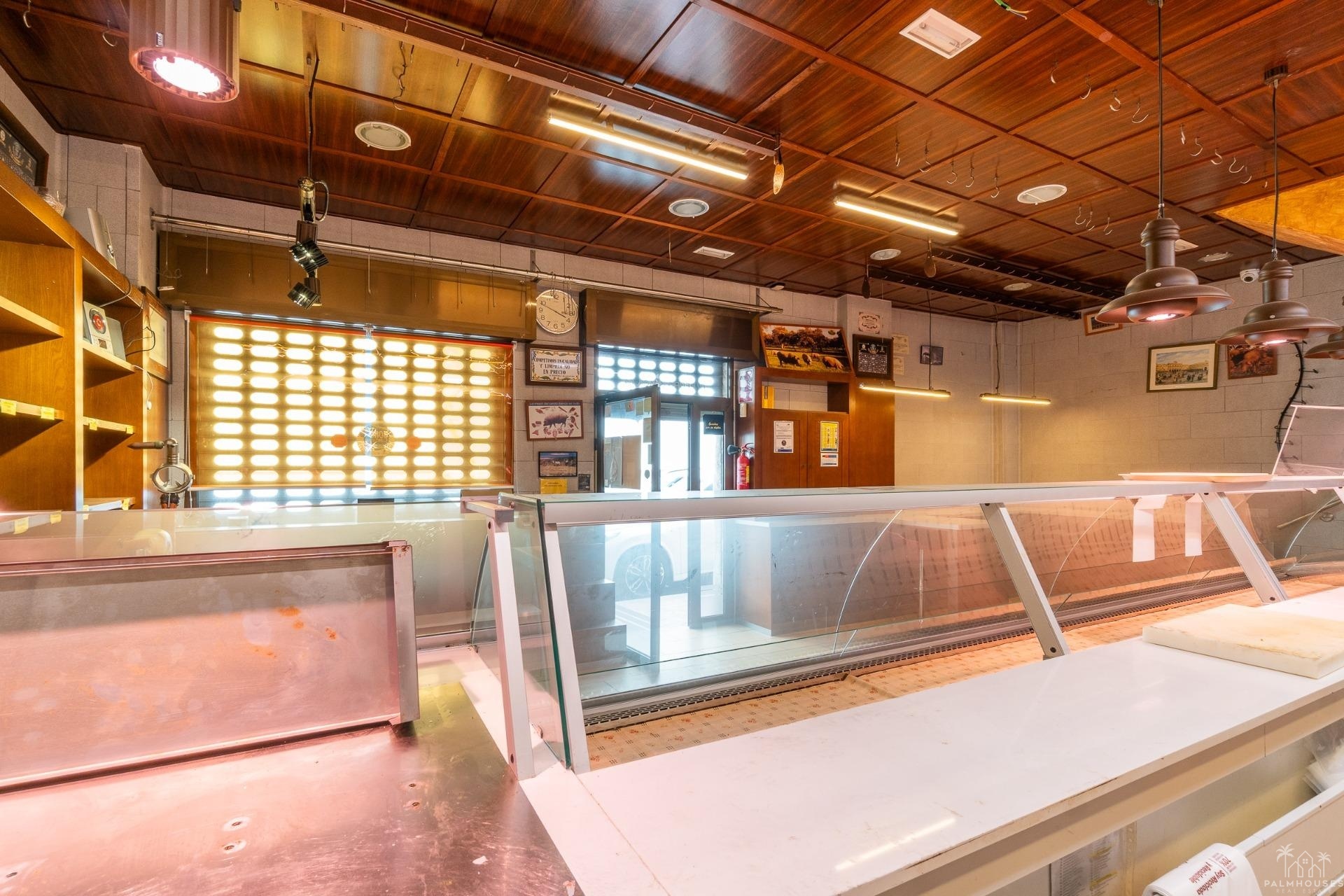 Herverkoop - Commercieel - Torrevieja - Paseo maritimo