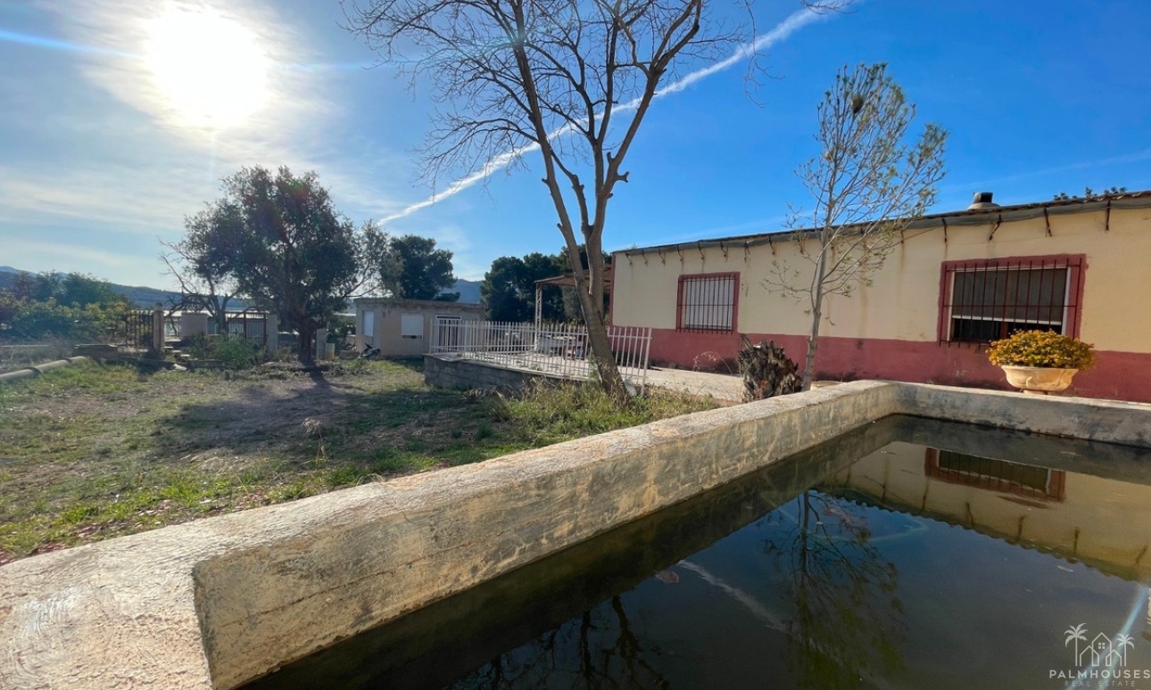 Herverkoop - Country house - Aspe - Aspe Centro