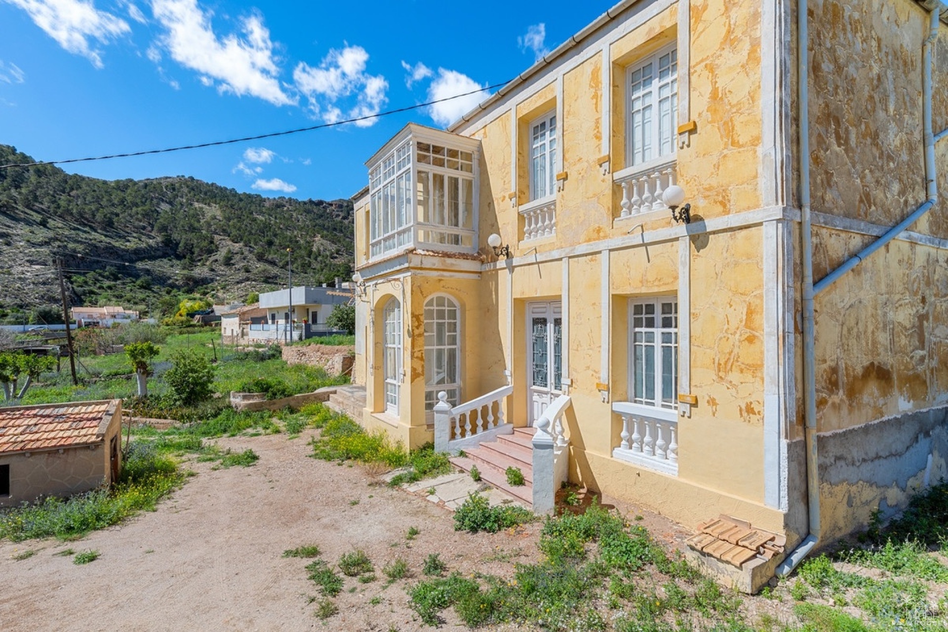 Herverkoop - Country house - Orihuela - Orihuela Centro