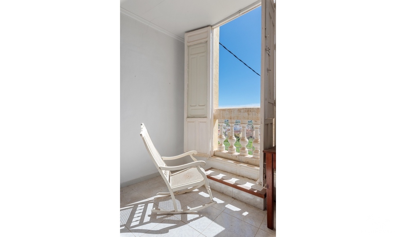 Herverkoop - Country house - Orihuela - Orihuela Centro