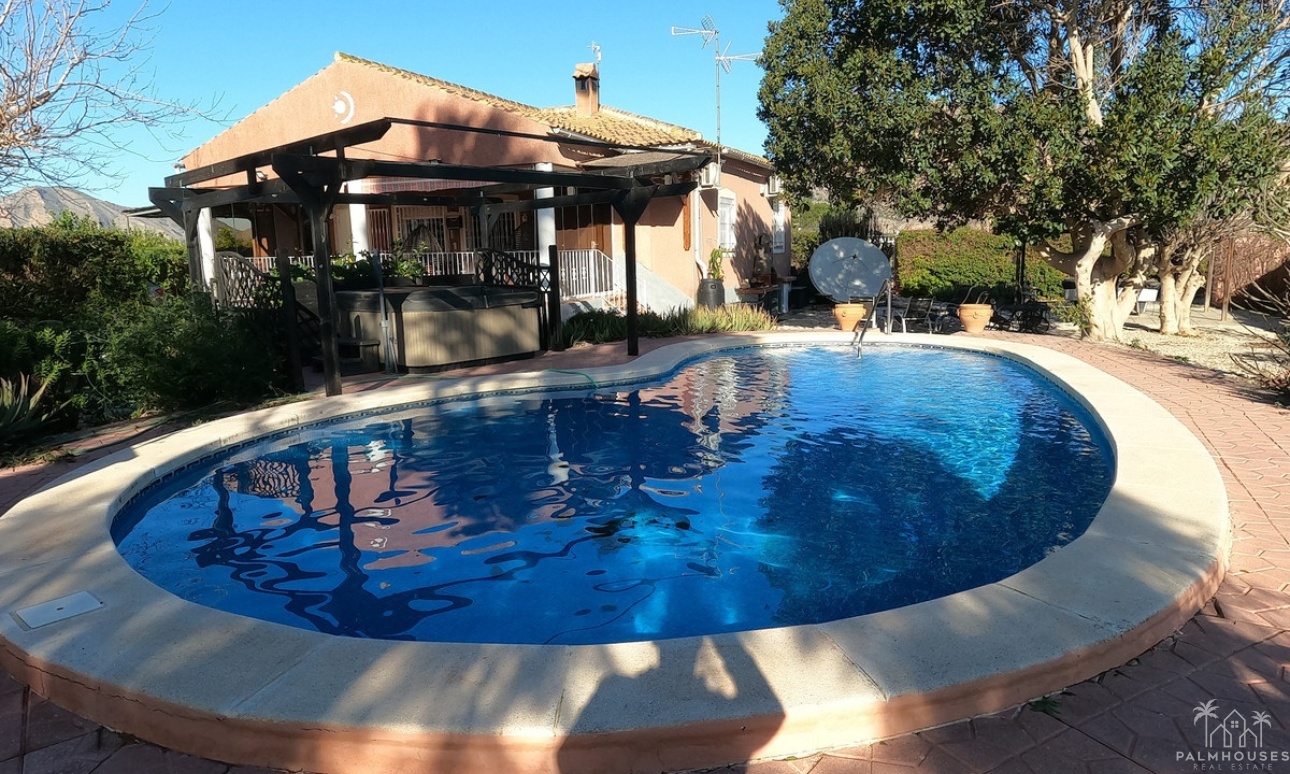 Herverkoop - Country house - Orihuela - Orihuela Centro