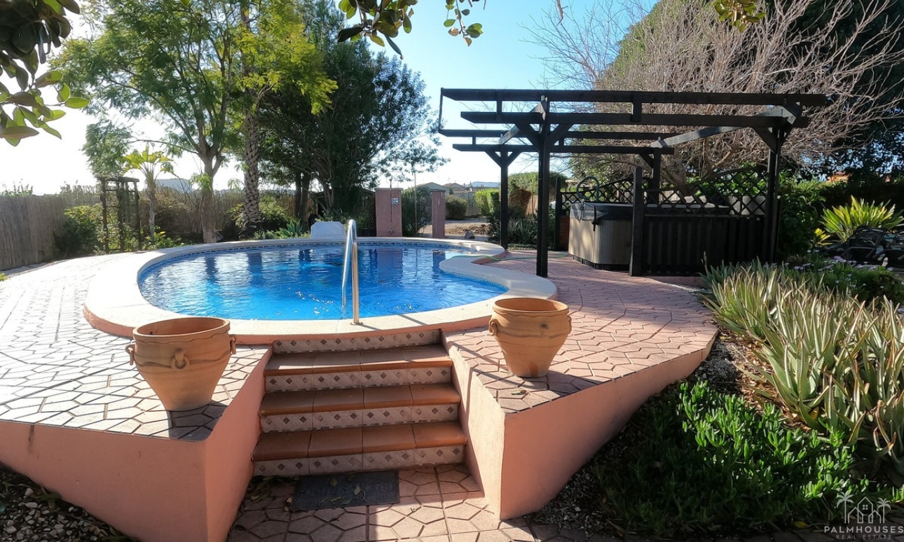 Herverkoop - Country house - Orihuela - Orihuela Centro