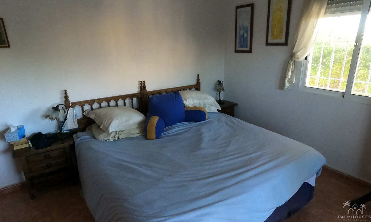 Herverkoop - Country house - Orihuela - Orihuela Centro