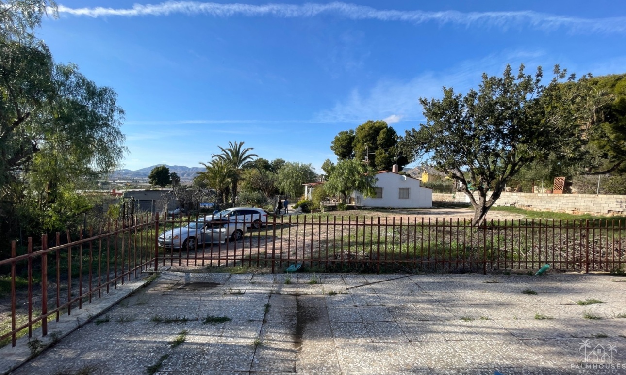 Herverkoop - Finca - Aspe