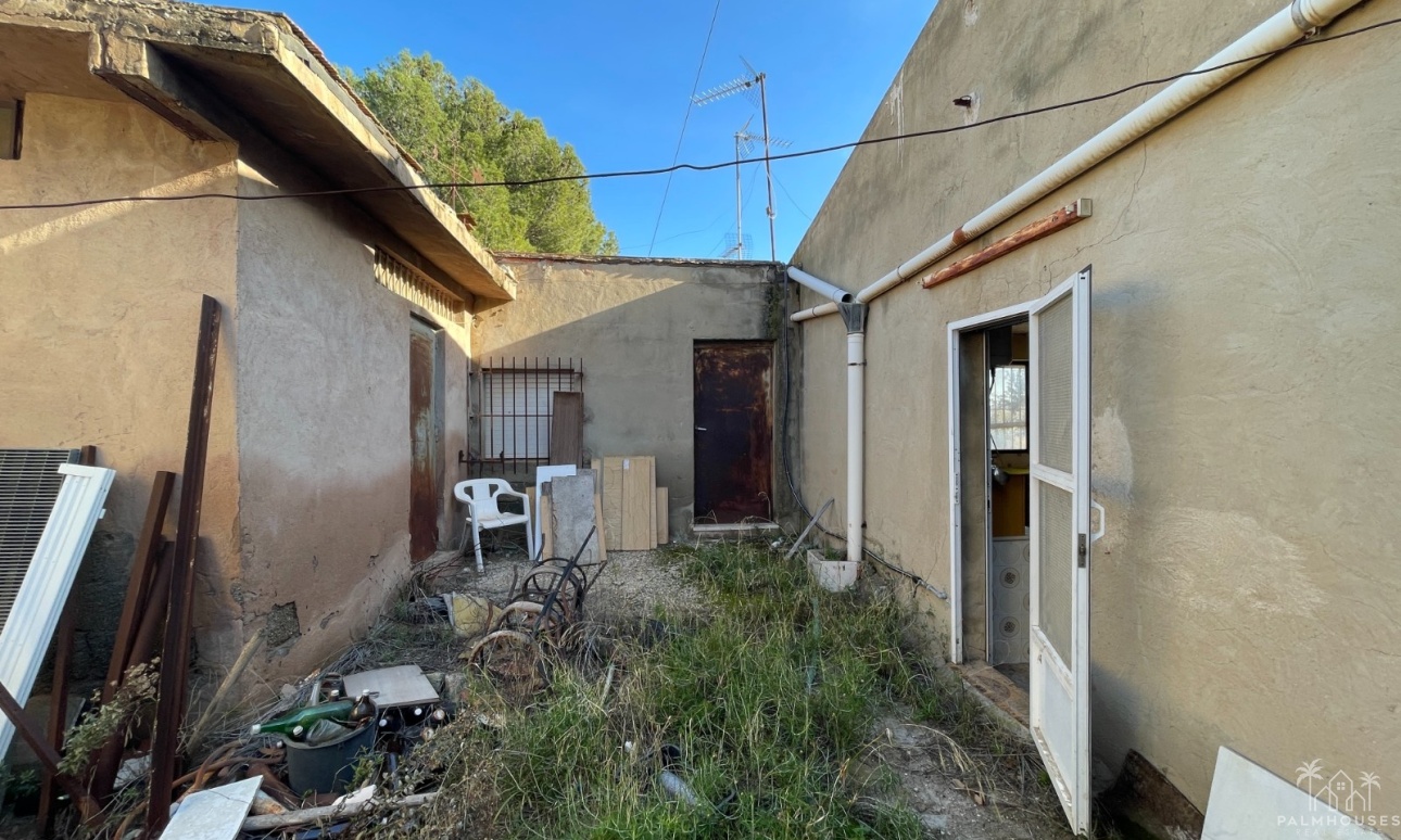 Herverkoop - Finca - Aspe
