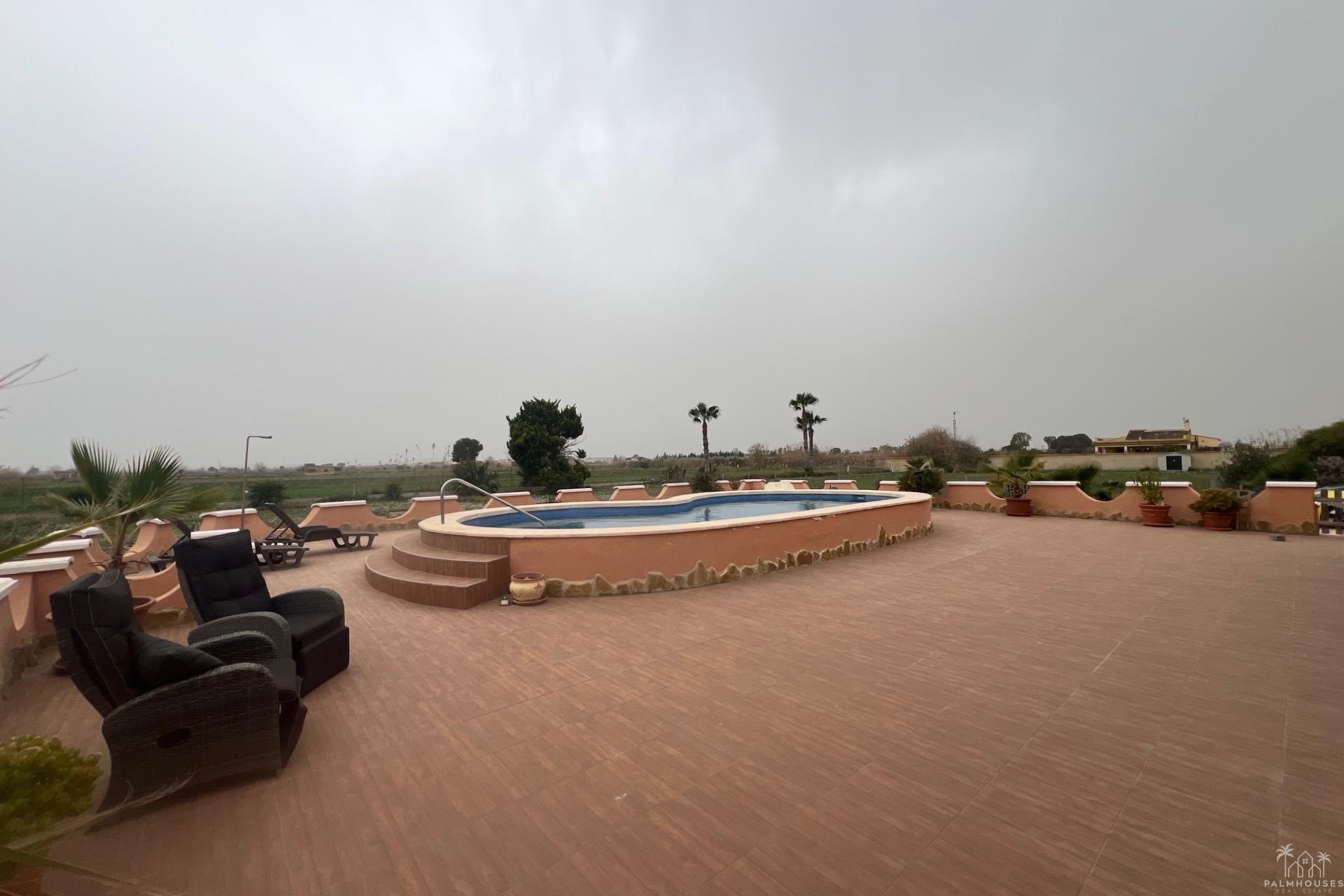 Herverkoop - Finca - Dolores - Comunidad Valenciana