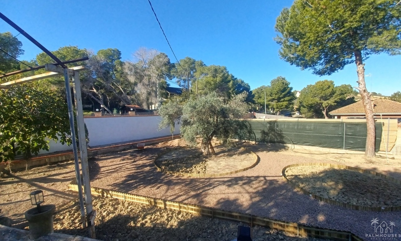 Herverkoop - Finca - Gea Y Truyols - Inland