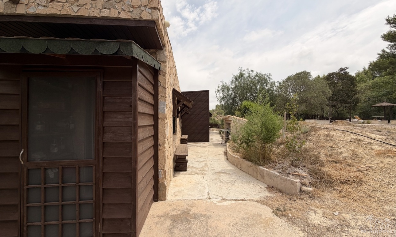 Herverkoop - Finca - Gea Y Truyols - Sierra de Columbares Natural Park