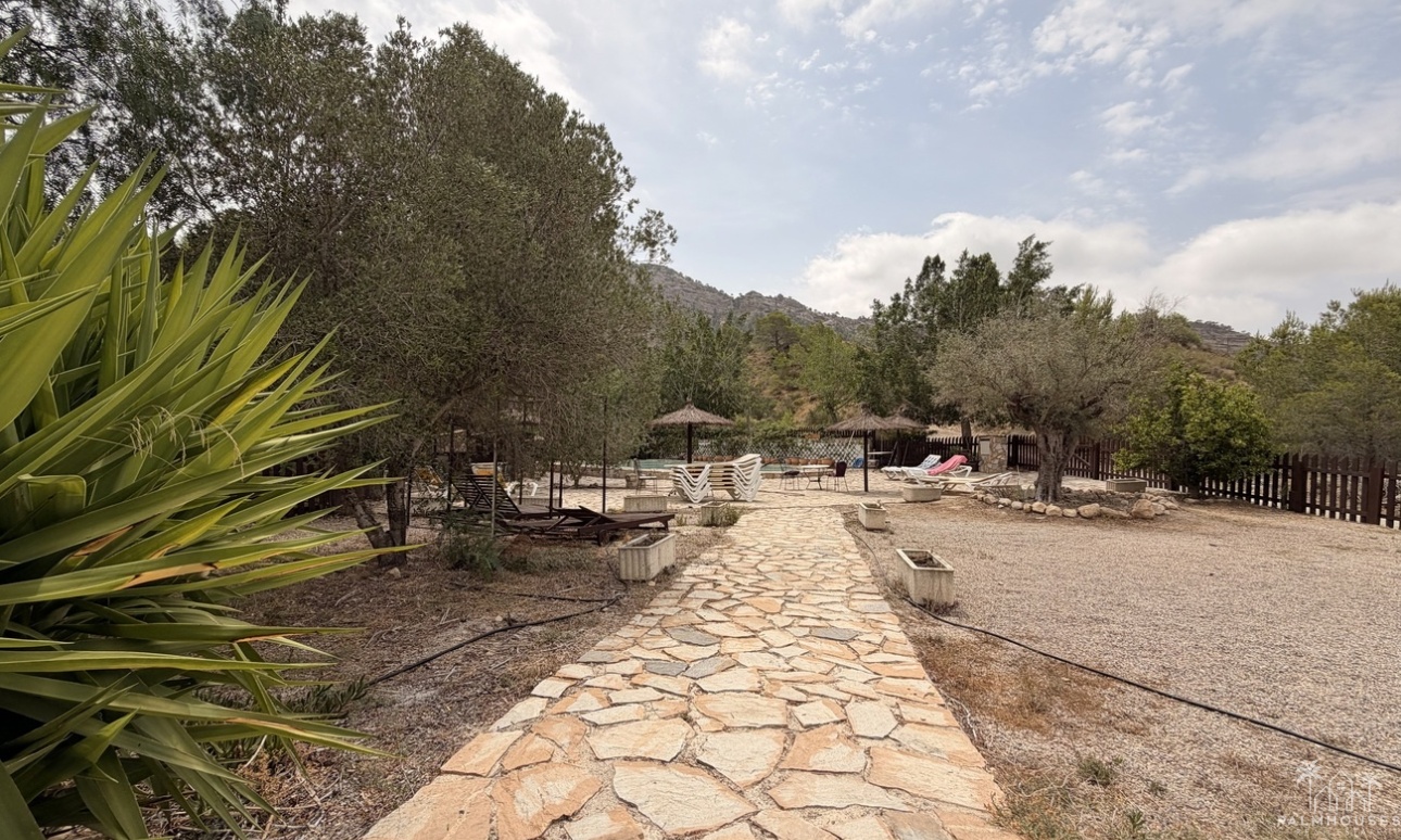 Herverkoop - Finca - Gea Y Truyols - Sierra de Columbares Natural Park
