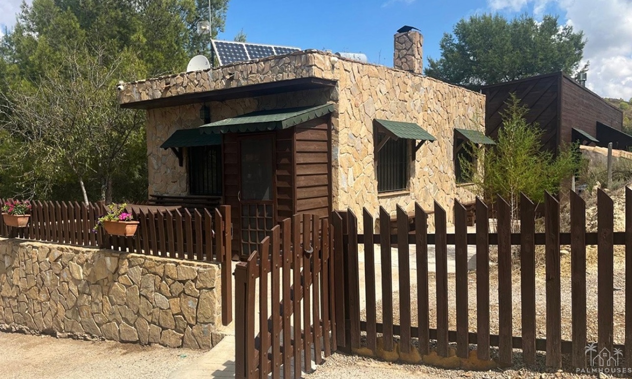 Herverkoop - Finca - Gea Y Truyols - Sierra de Columbares Natural Park
