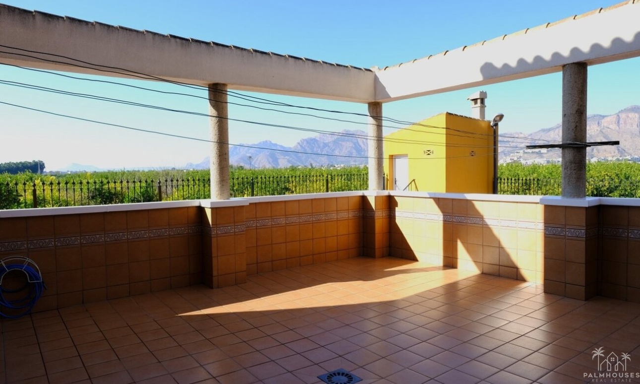 Herverkoop - Finca - Orihuela - Inland
