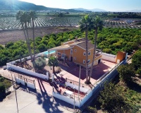 Herverkoop - Finca - Orihuela