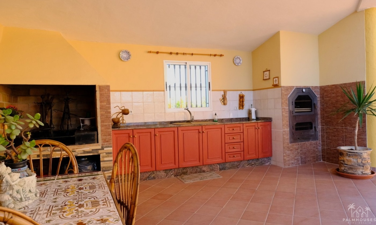 Herverkoop - Finca - Orihuela