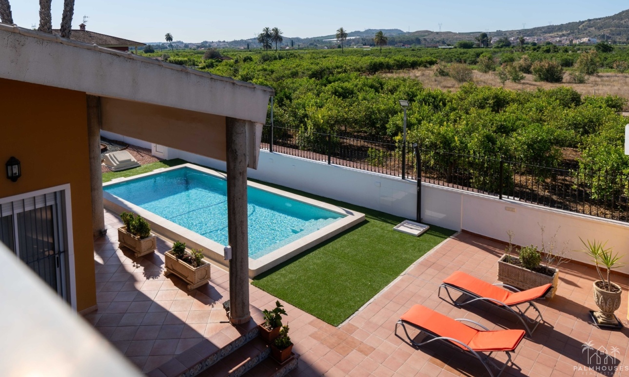 Herverkoop - Finca - Orihuela