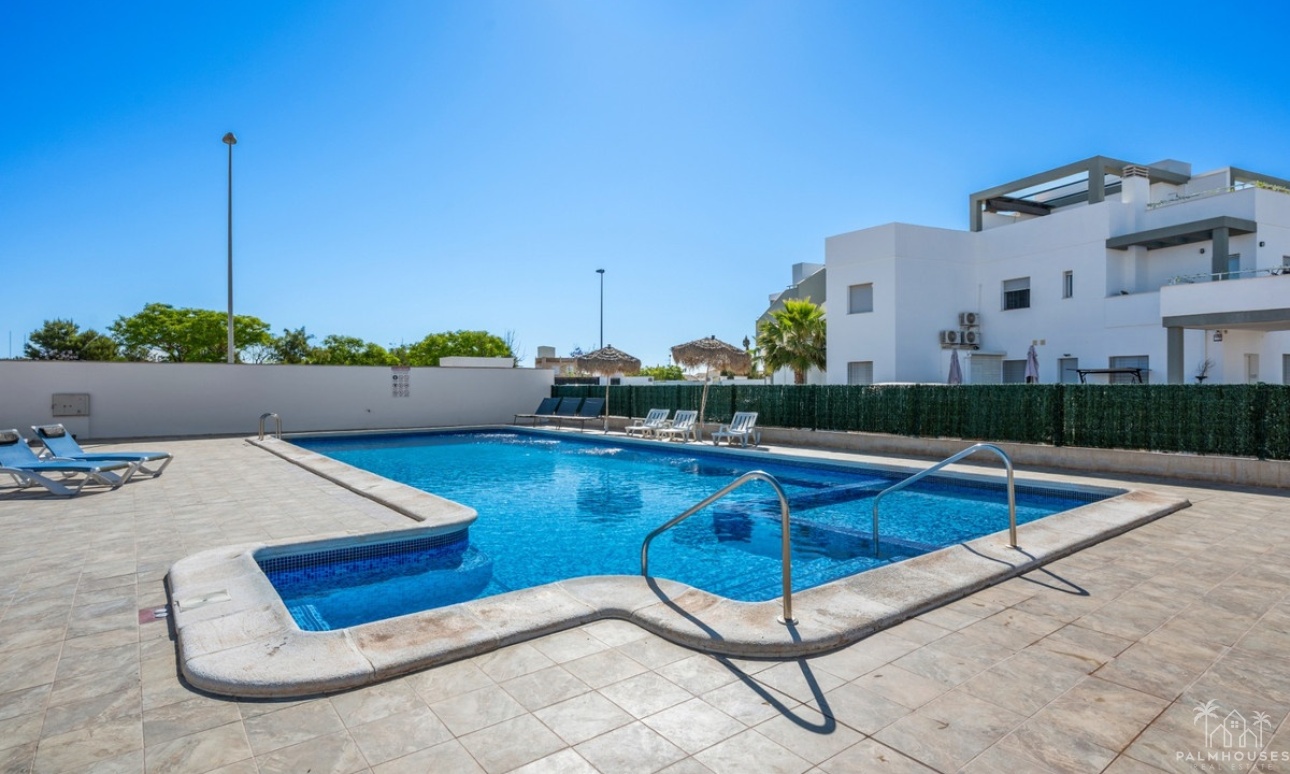 Herverkoop - Huis - Orihuela - La Florida