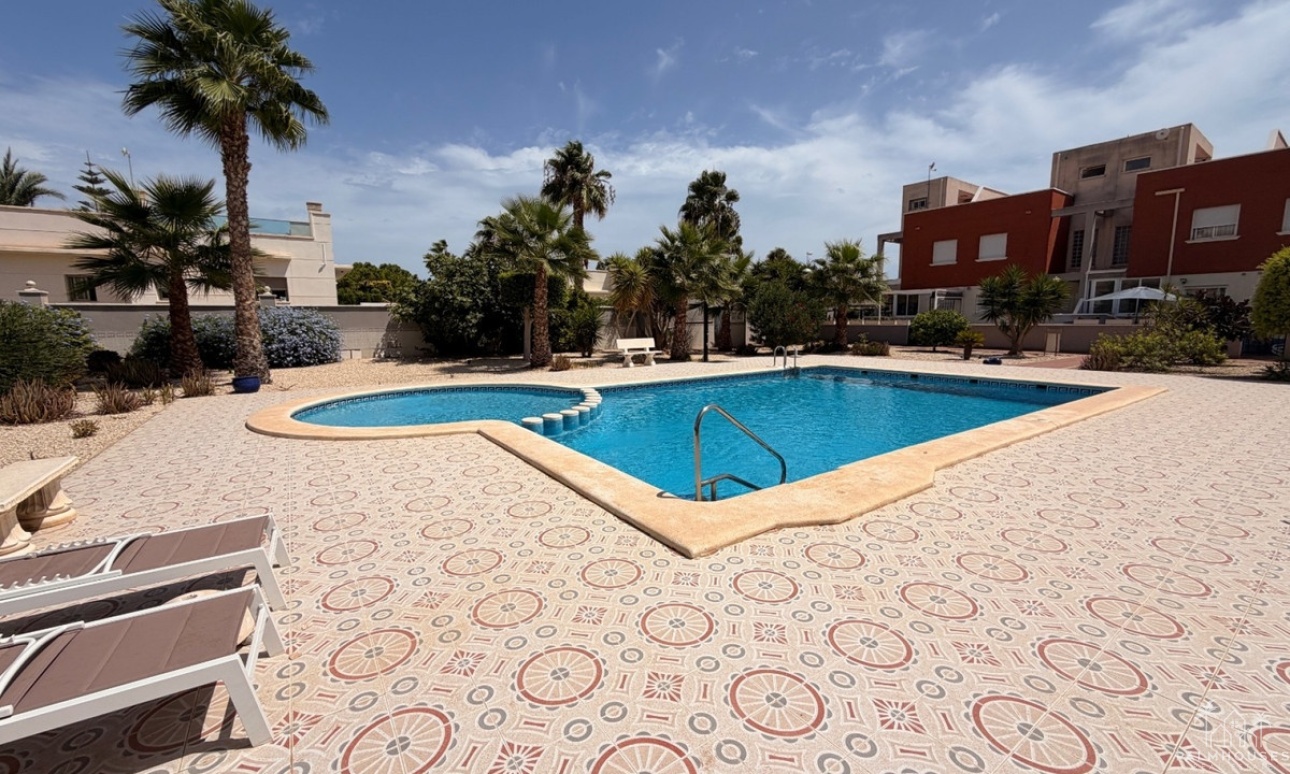 Herverkoop - Huis - Rojales - Doña Pepa