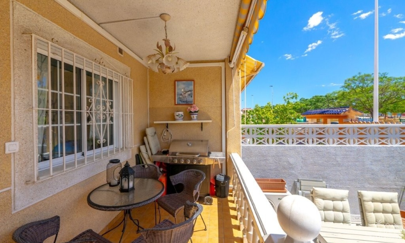 Herverkoop - Huis - Torrevieja - Aguas Nuevas