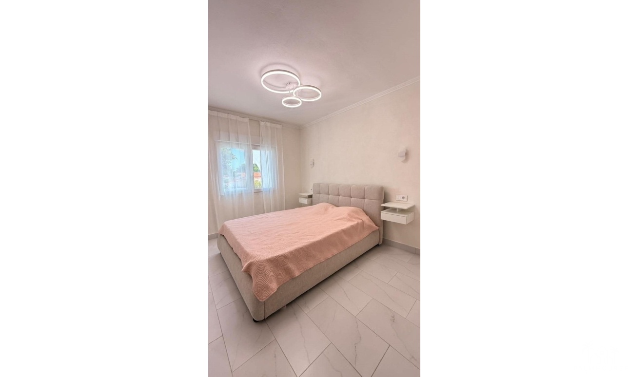 Herverkoop - Huis - Torrevieja - Calas Blanca