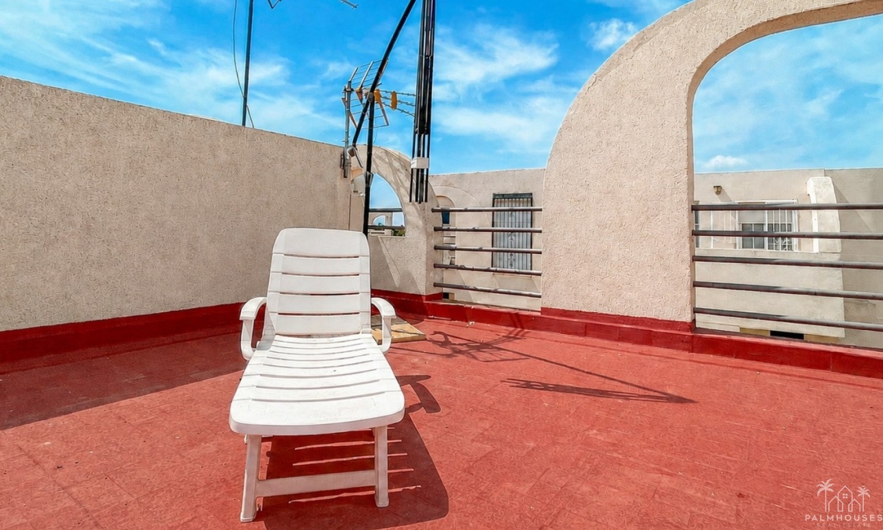 Herverkoop - Huis - Torrevieja - La Siesta - El Salado -  Torreta