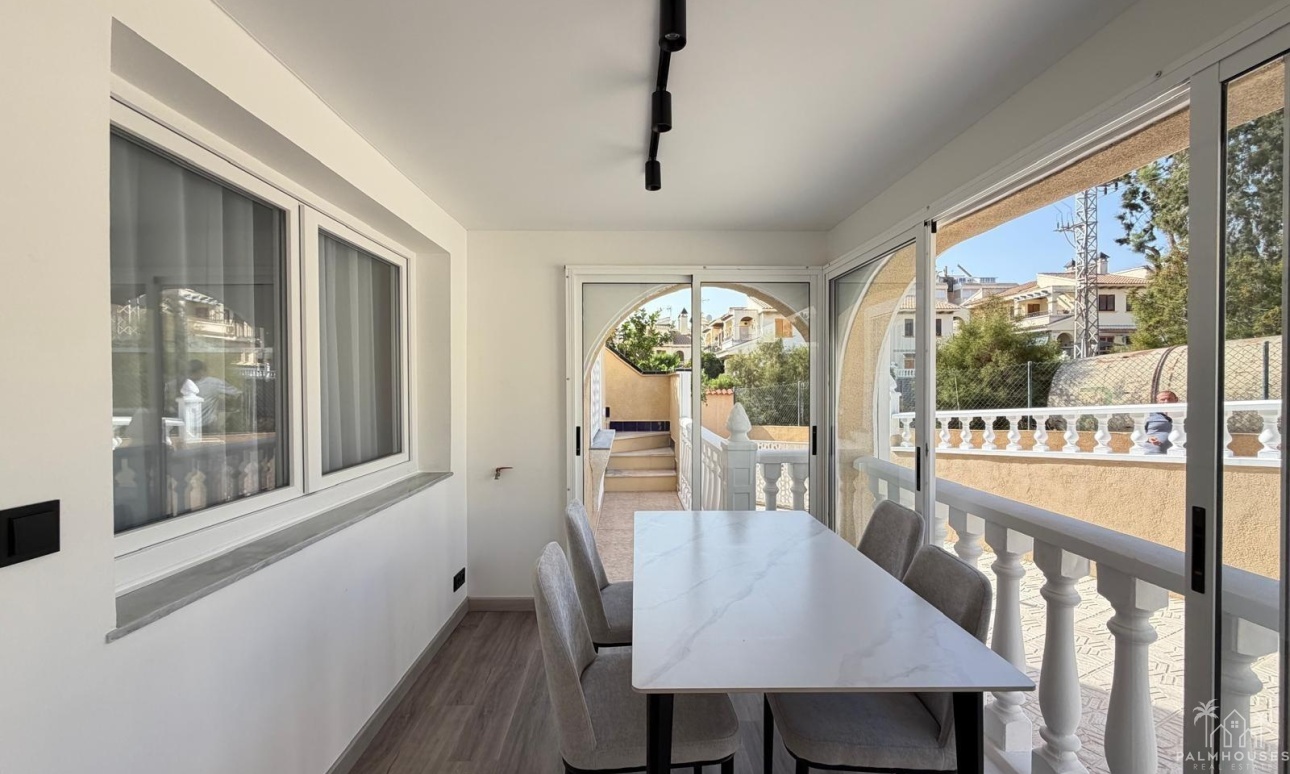 Herverkoop - Huis - Torrevieja - Miramar - Torre Del Moro