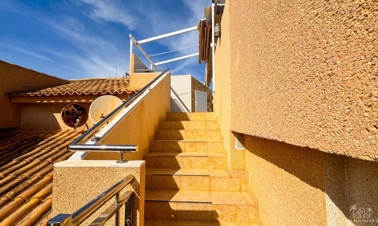 Herverkoop - Huis - Torrevieja - Playa De La Mata