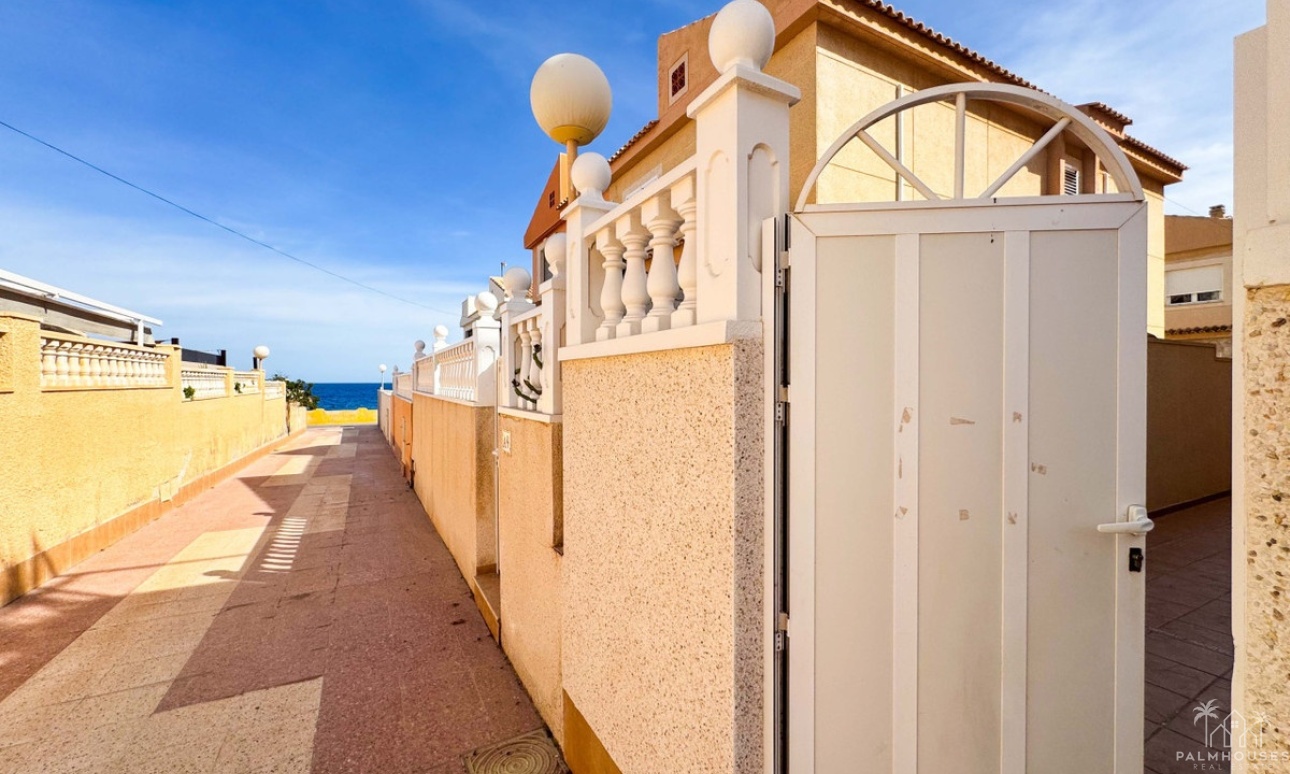 Herverkoop - Huis - Torrevieja - Playa De La Mata