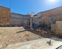 Herverkoop - Plot - Pinoso - Pinoso Centro