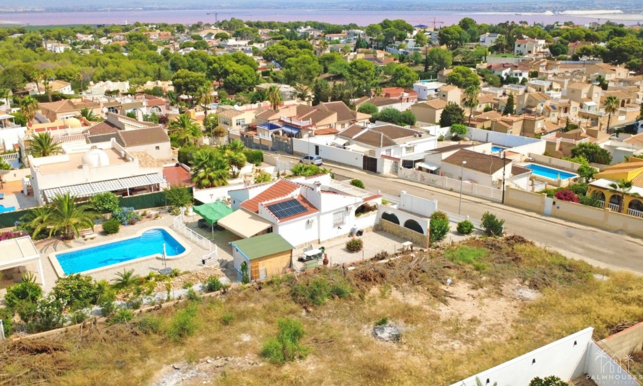 Herverkoop - Plot - Torrevieja - Los Balcones
