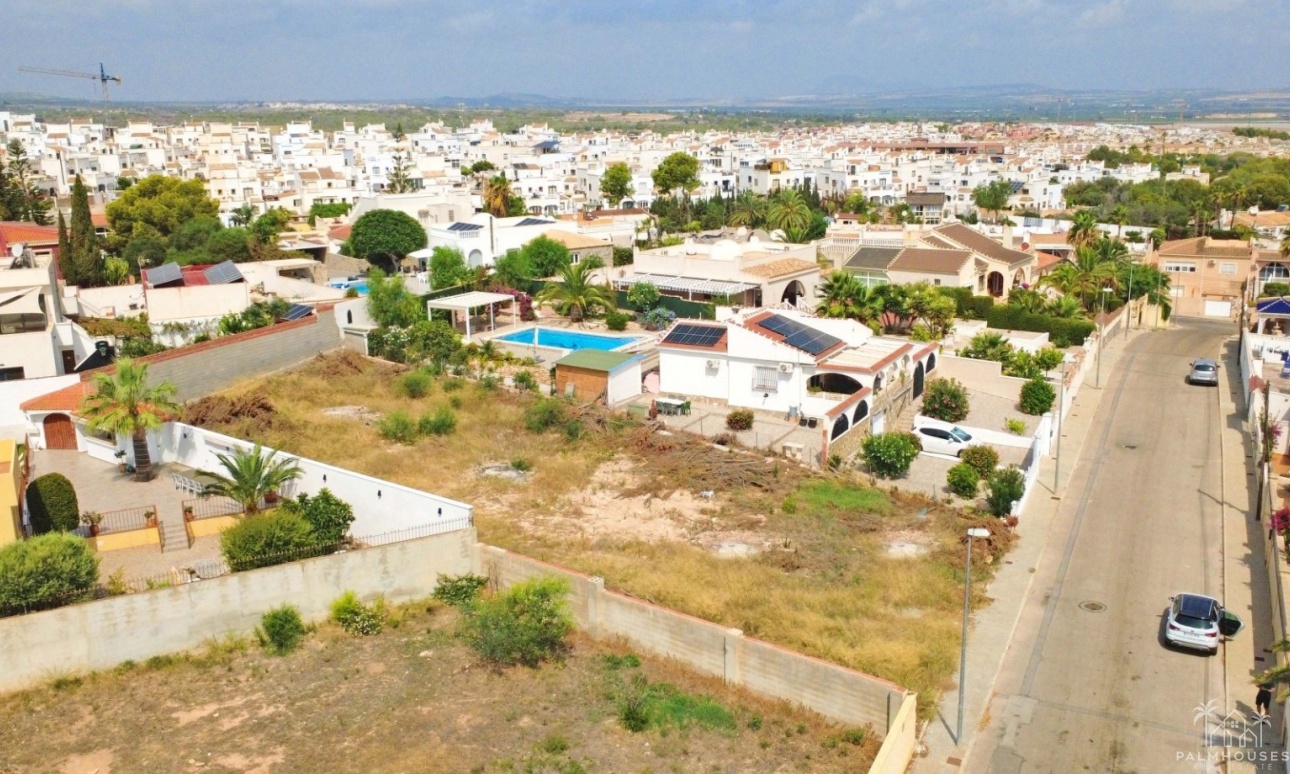 Herverkoop - Plot - Torrevieja - Los Balcones
