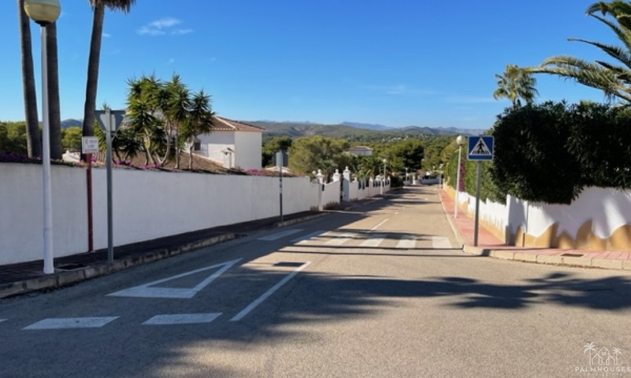 Herverkoop - Plot - Villajoyosa - La Cala