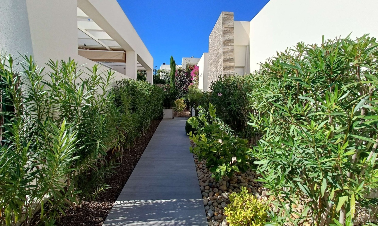 Herverkoop - Villa - Algorfa - Inland