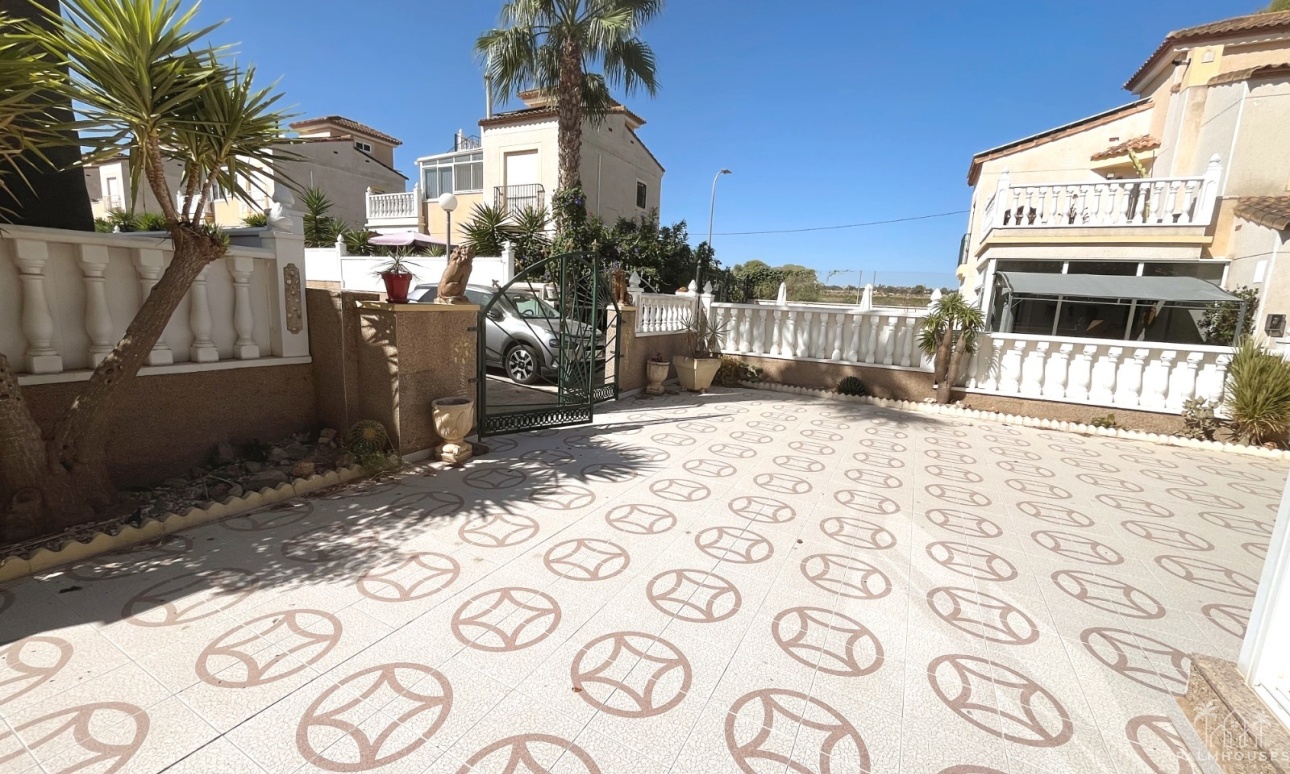 Herverkoop - Villa - Algorfa - Montebello