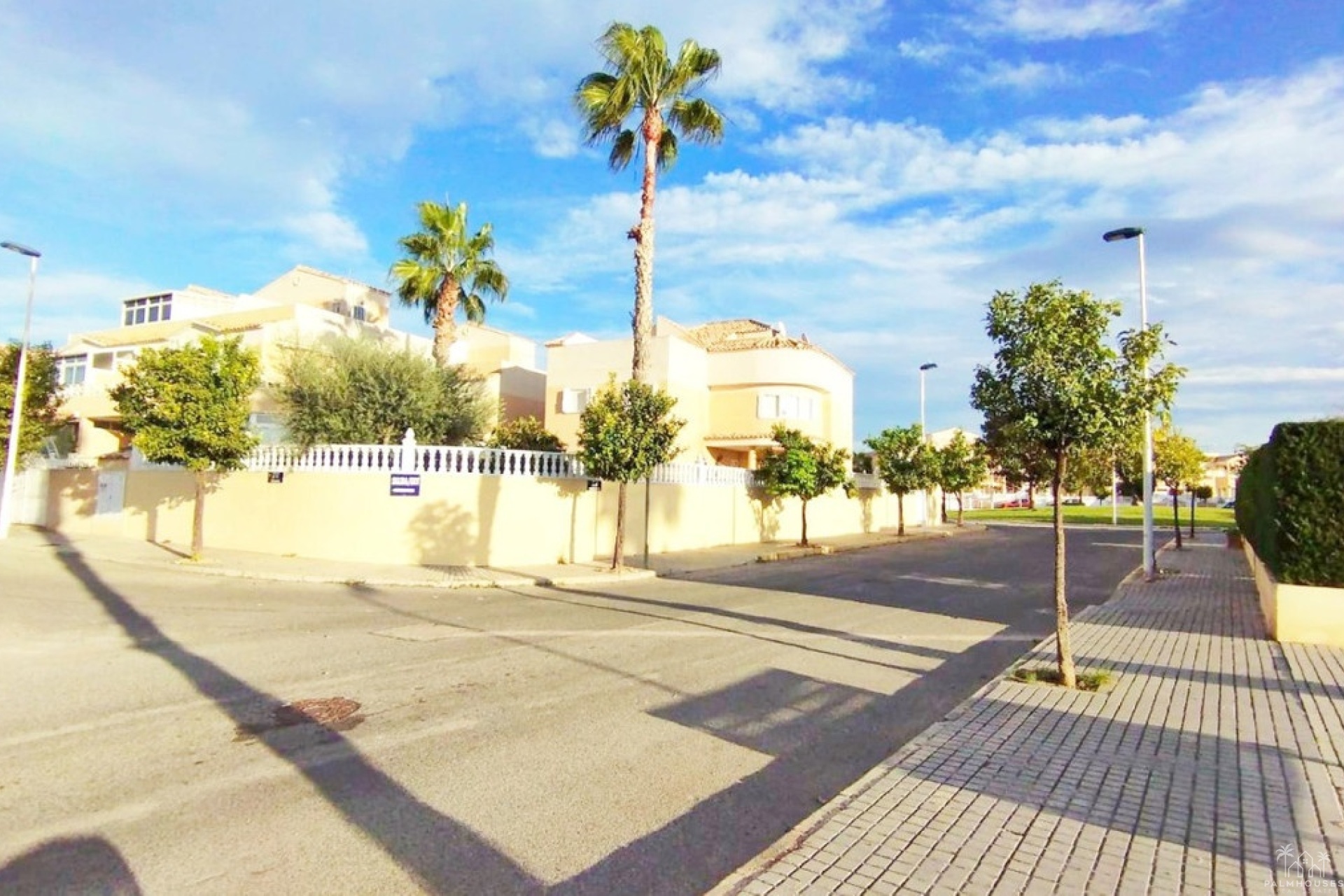 Herverkoop - Villa - Alicante City - La Torreta