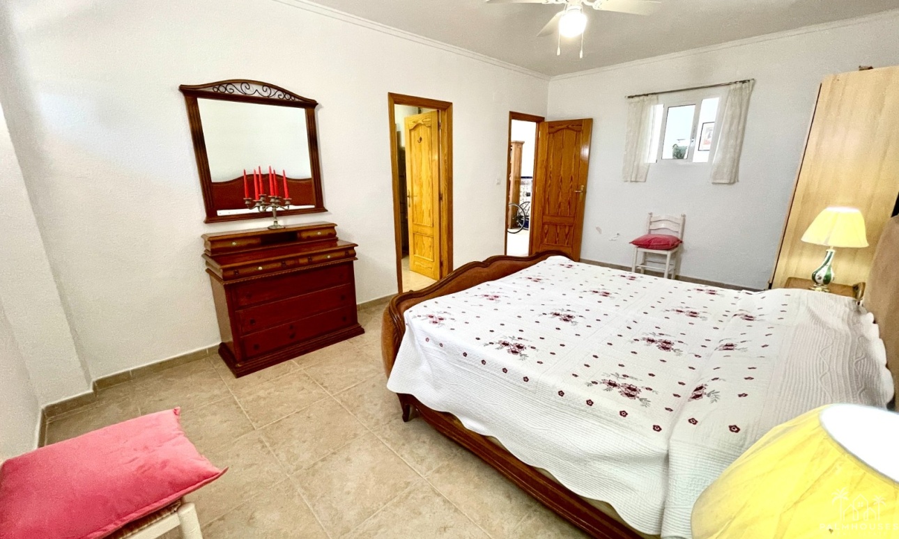 Herverkoop - Villa - Alicante - Costa Blanca