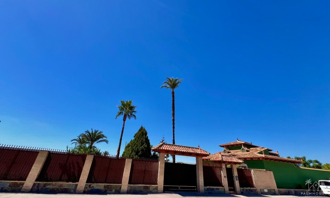 Herverkoop - Villa - Almoradi - Comunidad Valenciana