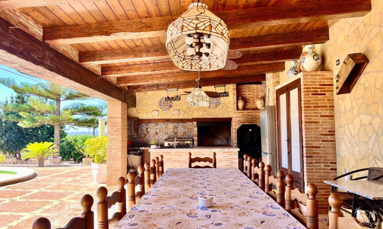 Herverkoop - Villa - Almoradi - Comunidad Valenciana