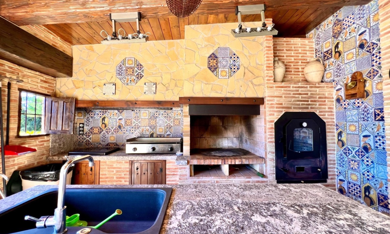 Herverkoop - Villa - Almoradi - Comunidad Valenciana