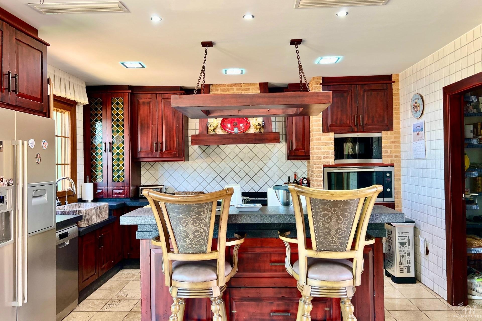 Herverkoop - Villa - Almoradi - Comunidad Valenciana