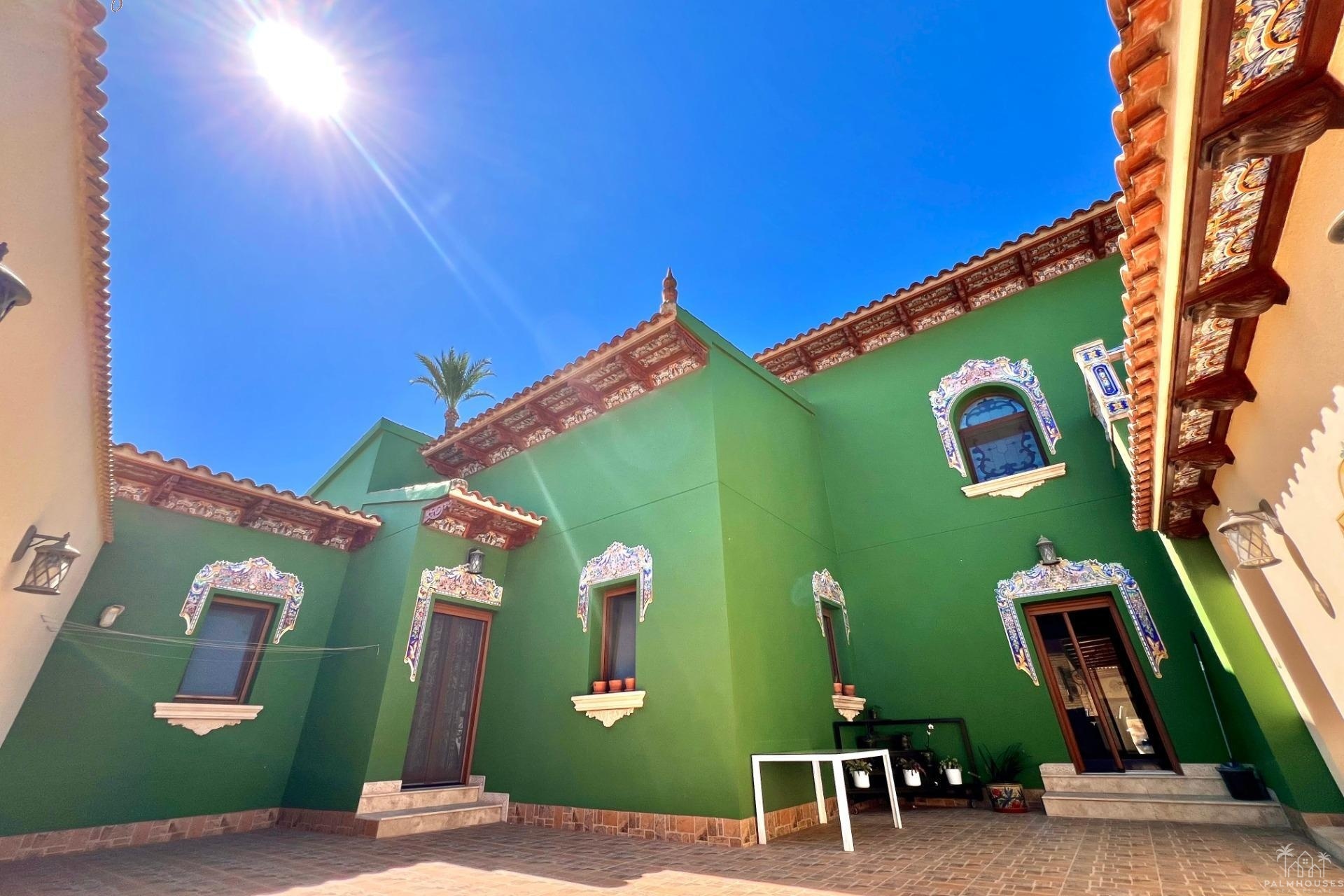 Herverkoop - Villa - Almoradi - Comunidad Valenciana