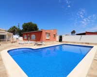 Herverkoop - Villa - Almoradi - Heredades