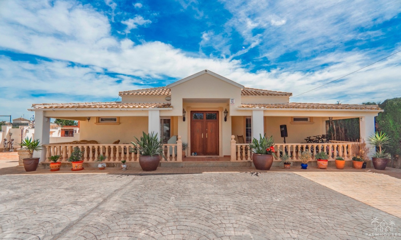 Herverkoop - Villa - Almoradi - Heredades