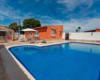 Herverkoop - Villa - Almoradi - Heredades