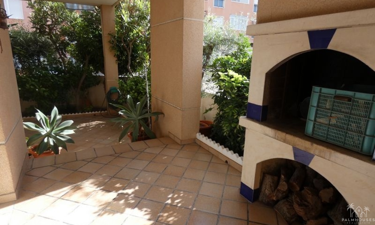 Herverkoop - Villa - Almoradi - Inland